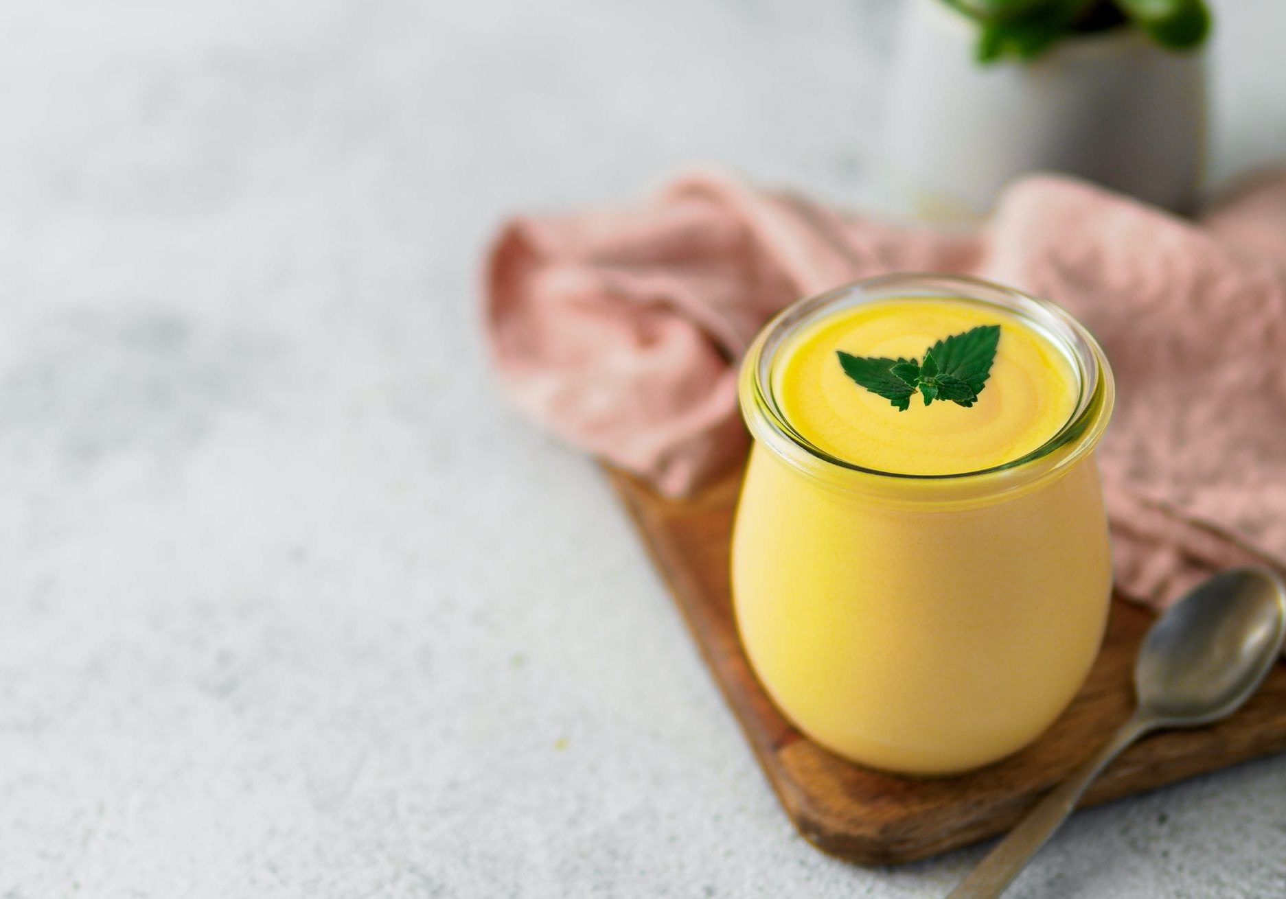 Mango Lassi Recipe