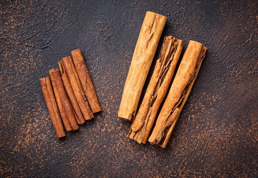 Ceylon cinnamon and cassia, sticks and powder